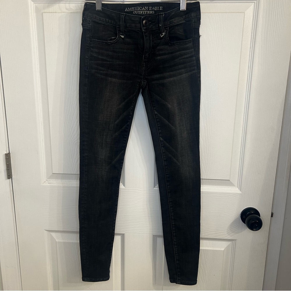 American Eagle Outfitters Women's Dark Wash Skinny Jeans